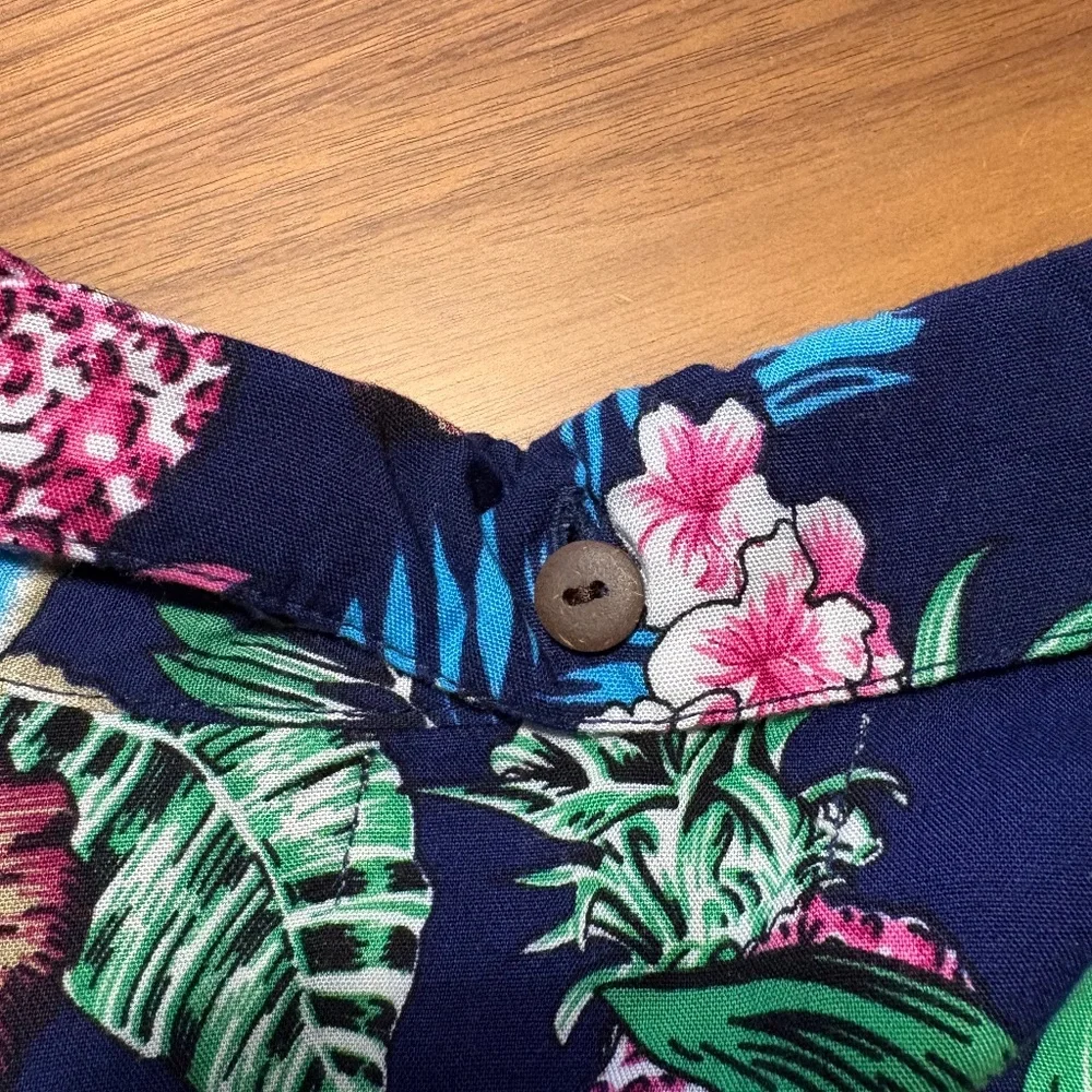 The Flower Hour - Short Sleeve Shirt from Kenny Flowers - Picture 8 of 9